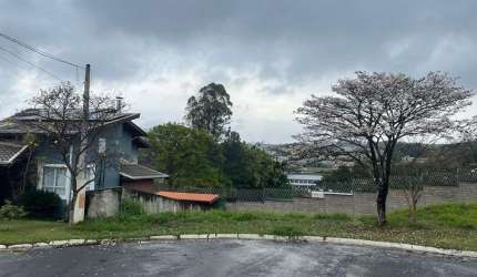 Lote dos Sonhos em Valinhos - 439m² no Condomínio Chácara das Nações