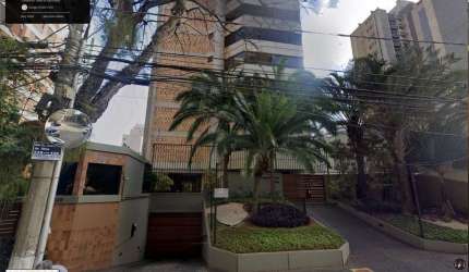 Seu espaço nobre no Cambuí: Apê com 226m² e localização privilegiada