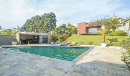 Casa à venda, 3 suítes, 5 banheiros, 7 vagas, 452m², Granja Viana
