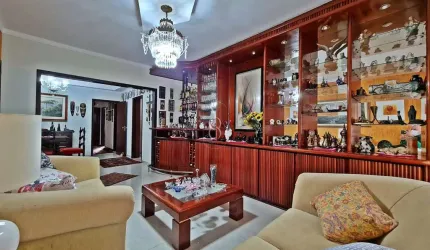 Casa com 5 quartos à venda na Rua Nicanor Rivas, São Braz, Curitiba, 200 m2 por R$ 1.149.000