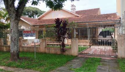 Casa Comercial Água Verde