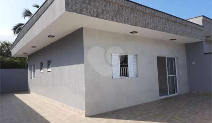 Casa com 2 quartos à venda em Maitinga - SP