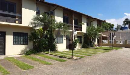 Condomínio com 2 quartos para locação em Maitinga - SP