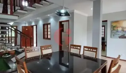 Sobrado para venda com 5 quartos e 2 vagas de garagem - 309m² no bairro Urbanova