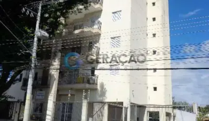 Apartamento para venda e locação com 02 quartos e 01 vaga de garagem - 68m² no bairro Centro