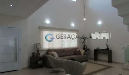 Casa Condomínio em Jacareí