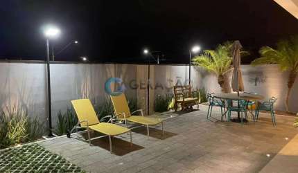 Sobrado de 04 Dorm. e 04 Suítes - 270m² no Bairro da Floresta