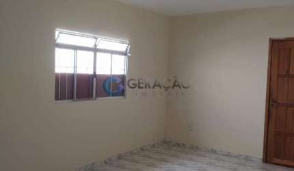 Casa 02 Dorm. 130m² de área construída e 300m² de terreno - Jardim Santa Inês