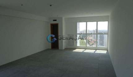 Sala comercial em condomínio para venda com 52,90m² no bairro Jardim São Dimas