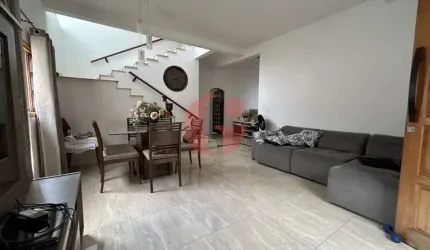 Casa/Sobrado para venda com 2 pontos comerciais - Centro - Paraibuna SP