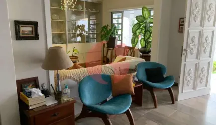 Casa/sobrado para venda com 04 Dorm. e 02 suítes - 224m² no Vista Verde