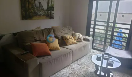 Excelente sobrado comercial e/ou residencial de 04 Dorm. e 01 Suíte - 302m² no Jardim Apolo II