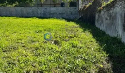Terreno 605,00m² em condomínio fechado  - Colinas do Paratehy Norte
