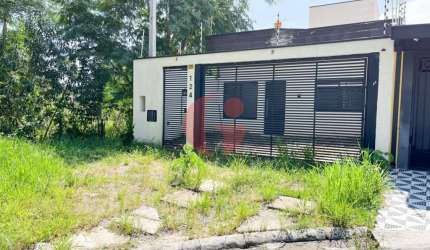 Casa térrea para venda com 2 quartos e 2 vagas de garagem - 80m² no bairro Villa Branca - Jacareí