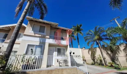 Sobrado em condomínio para venda com 3 quartos e 2 vagas de garagem - 212,89m² no bairro Urbanova