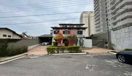 Casa em condomínio fechado para venda com 03 quartos (1 suíte) - 253,71m² no bairro Jardim Aquarius