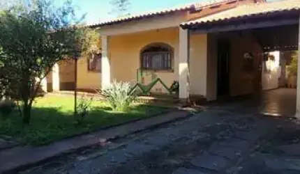 Casa ampla  03 quartos Morada da Colina-Resende RJ