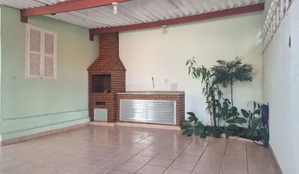 Casa Avenida Guapira