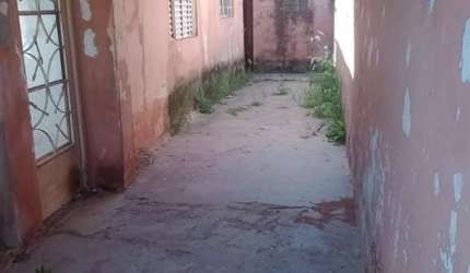 Casa para Venda em Poá, Vila Júlia, 4 dormitórios, 3 banheiros, 2 vagas