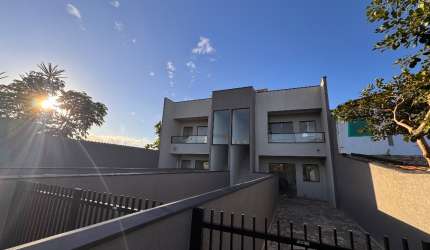 Lindo Apartamento c/ Área Gourmet por 390Mil