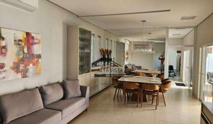 Casa com 3 dormitórios à venda, 270 m² por R$ 1.890.000 - Aclimação - Uberlândia/MG