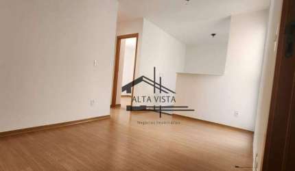 Apartamento com 2 dormitórios à venda, 39 m² por R$ 160.000 - Laranjeiras - Uberlândia/MG