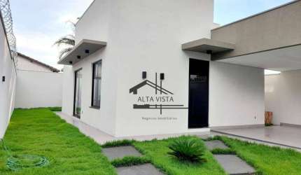 Casa com 3 dormitórios à venda, 130 m² por R$ 700.000,00 - Jardim Europa - Uberlândia/MG
