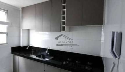 Apartamento com 3 dormitórios à venda, 59 m² por R$ 330.000,00 - Cazeca - Uberlândia/MG