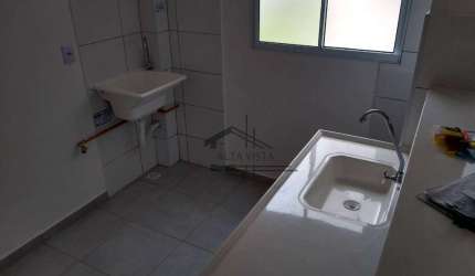 Apartamento com 2 dormitórios à venda, 44 m² por R$ 166.000,00 - Jardim Patrícia - Uberlândia/MG