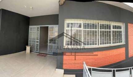 Sobrado com 3 dormitórios à venda, 183 m² por R$ 550.000,00 - Lidice - Uberlândia/MG