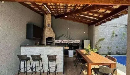 Casa com 3 dormitórios à venda, 186 m² por R$ 860.000 - Tabajaras - Uberlândia/MG