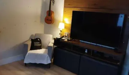 Casa com 3 dormitórios à venda, 77 m² por R$ 320.000 - Chácaras Tubalina - Uberlândia/MG