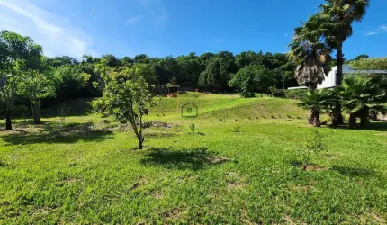 VENDE-SE Chácara no Condomínio Fechado Est&#226;ncia Cabral com 3.400 m&#178; de Puro Encanto. Próximo ao Shopping Catuaí.