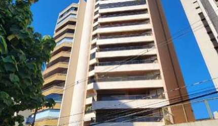 Apartamento a VENDA em Londrina, com 435 m&#178; (4 dormts. e 4 suítes), no Edifício Imperatriz. Baixou pra vender, com ótimas condiç&#245;es de pagamento.