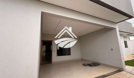 Casa para Venda em Palmas, Plano Diretor Sul, 3 dormitórios, 1 suíte, 2 banheiros, 2 vagas