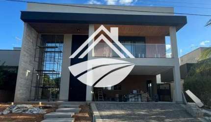 Sobrado em Condomínio para Venda em Palmas, Plano Diretor Sul, 4 dormitórios, 4 suítes, 6 banheiros, 4 vagas