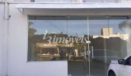 Sala Comercial para Locação Anual 98m² no Bairro Ressacada, Itajaí-SC