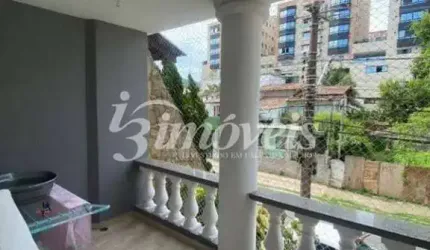 Casa semi-mobiliada com 5 dormitórios para alugar, 3 vagas - Nações - Balneário Camboriú/SC
