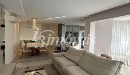 Apartamento totalmente mobiliado, equipado e decorado para ALUGUEL anual, com ótima localização no centro em Balneário Camboriú /SC no condomínio Portinax Residences | RV