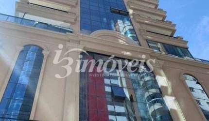 Apartamento com 3 quartos sendo 3 suítes, 2 vagas, Residencial Irene Mafra, Meia Praia, Itapema-SC