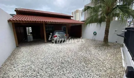 Casa à venda, 2 quartos sendo 1 suíte, 4 vagas, Bairro Fazenda, Itajaí-SC