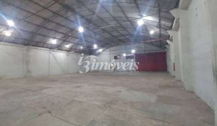Galpão Comercial para Locação Anual, 754 m², no bairro Dom Bosco em Itajaí-SC