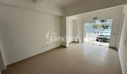 Sala / Loja, para locação anual, 20m² ,Bairro Centro , Navegantes-SC, com grande visibilidade de quem passa.