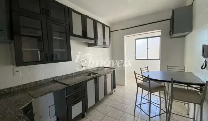Apartamento para locação anual semimobiliado, com 3 quartos (sendo uma suíte), 1 vaga de garagem privativa, Edificio Caminho do Mar, no bairro Centro, Balneário Camboriú-SC