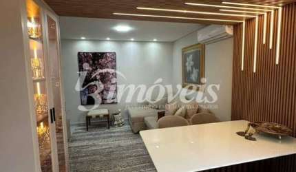Apartamento à venda 3 quartos, sendo 1 suíte, 2 vagas de garagem, mobiliado, Resid. Praia Azul, Bairro Centro,  Balneário Piçarras SC