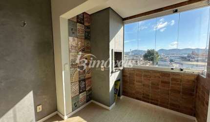 Apartamento para locação anual, semimobiliado, decorado e equipado, com 2 quartos, 1 vaga de garagem, Residencial Di Cavalcanti, no bairro Cordeiros, Itajaí-SC