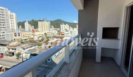 Apartamento semimobiliado para locação, 2 quartos sendo 1 suíte, 1 vaga de garagem, Edifício Due Vite, Bairro Vila Operária, Itajaí - SC