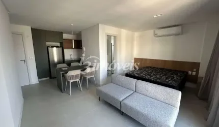 Apartamento Loft para locação anual mobiliado e equipado, 1 vaga de garagem, Edifício 4Sete, no bairro Centro, Itajaí-SC