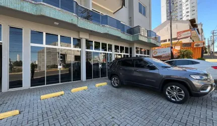 Sala comercial para alugar na Rui Barbosa - E, 600, Passo dos Fortes, Chapecó por R$ 7.960