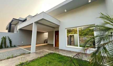 Casa com 3 quartos à venda na Rua Guairacá, 115, Passo dos Fortes, Chapecó por R$ 1.490.000